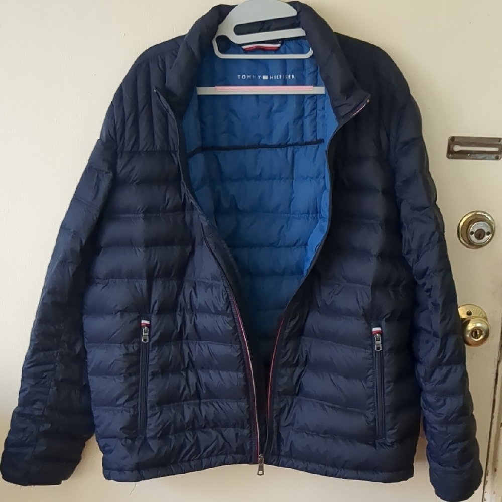 Tommy Hilfiger Blue  Duck Down Puffer Jacket with Quilted Design Size L - Picture 2 of 8
